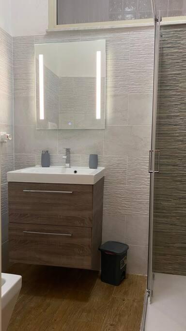 Casa Con Vasca Idromassaggio In Centro Storico Holiday home *
